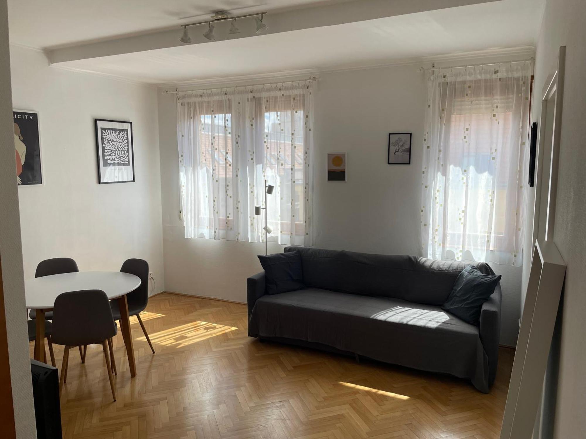 Bda City Apartment — Photos 2